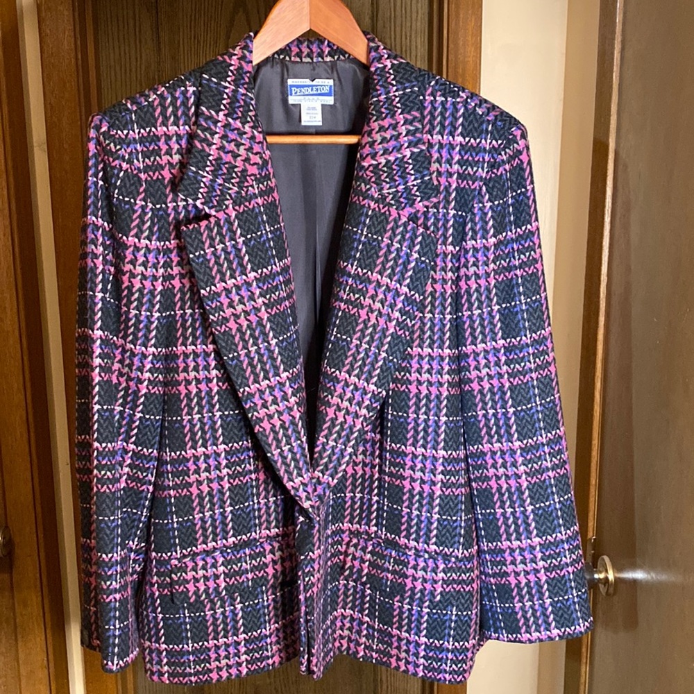 Made in USA! Vintage Pendleton 100% Wool Ladies Top Size 22W in Great Condition!